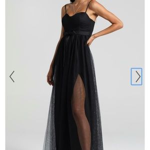 SHOWPO  AT THE ALTAR BODICE MAXI DRESS IN BLACK size 14. Gorgeous dress